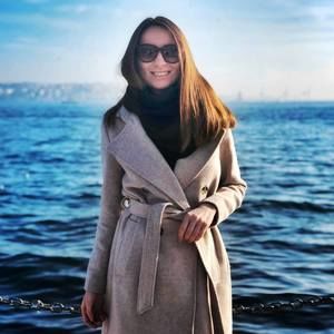 Meet your Posher, Galina